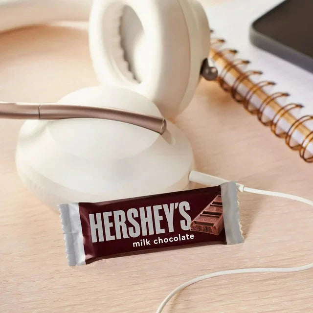 Wholesale prices with free shipping all over United States Hershey's Milk Chocolate Snack Size Candy, Bag 10.35 oz - Steven Deals